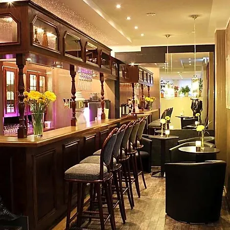 Hotel Eleganz 3*