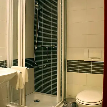 Hotel Eleganz 3*